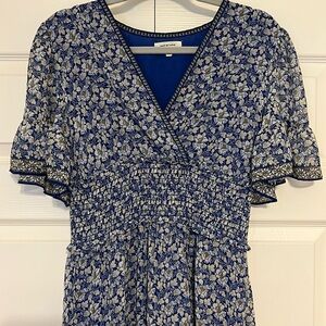 EUC - Max Studio Flutter Sleeve Dress